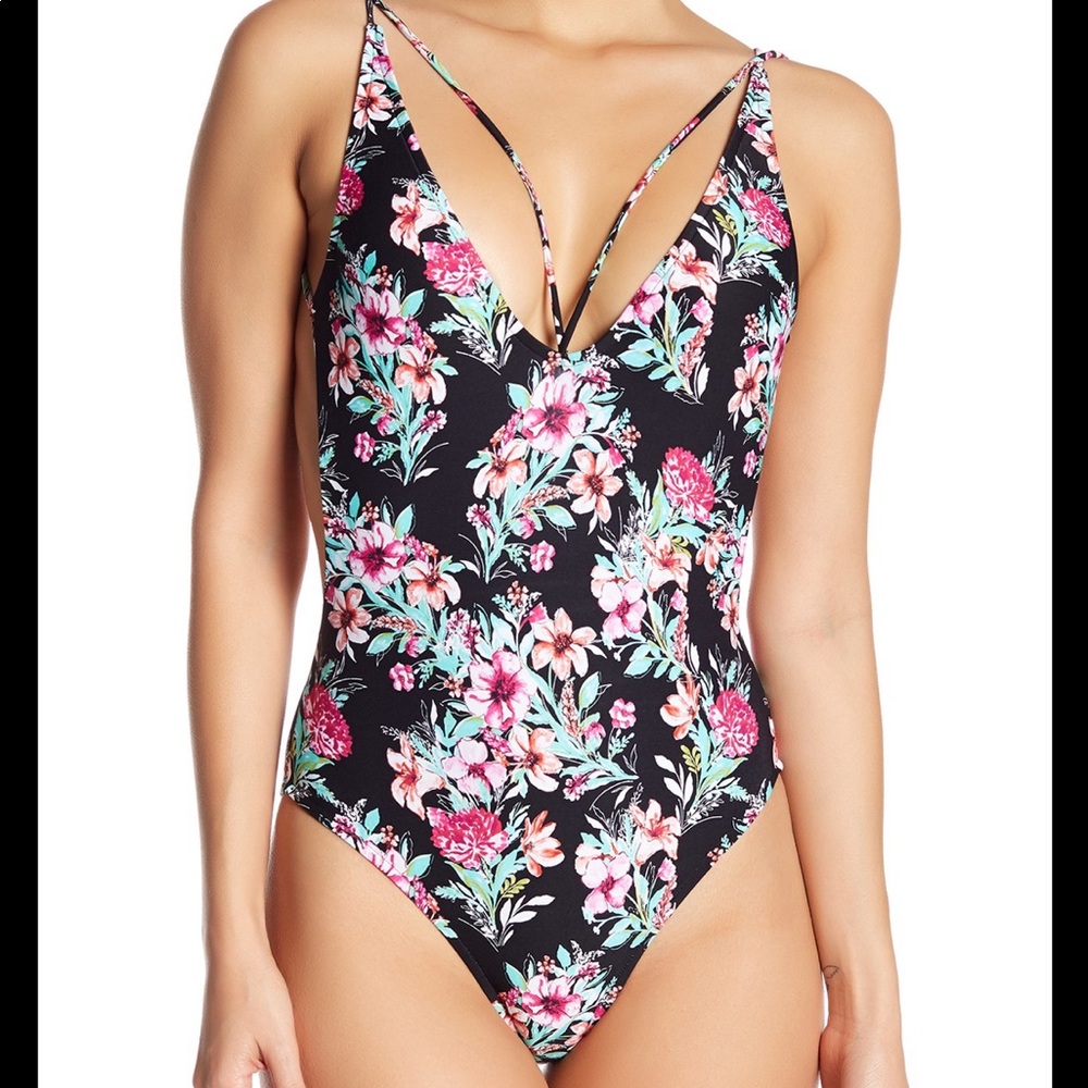 Rip Curl Lovely Day one piece swimsuit black large